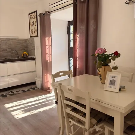 Marilyn's House 2 Apartment Frascati